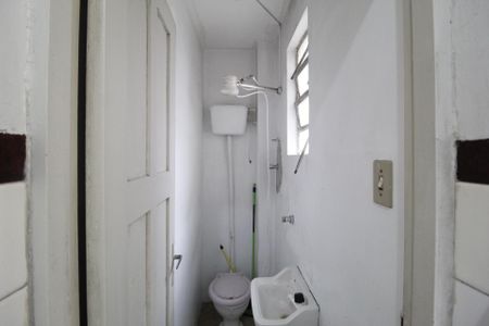 Apartamento para alugar com 144m², 3 quartos e sem vagaBanheiro de serviço