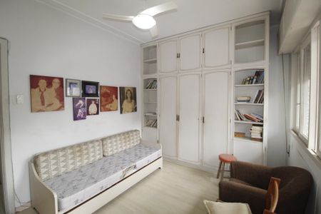 Apartamento para alugar com 144m², 3 quartos e sem vagaQuarto 1