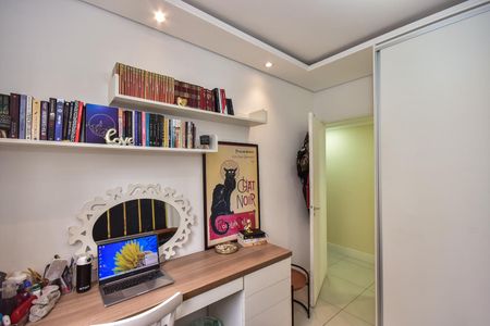 Apartamento à venda com 70m², 3 quartos e 2 vagasQuarto 1