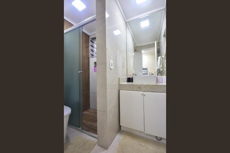 Apartamento à venda com 70m², 3 quartos e 2 vagasBanheiro