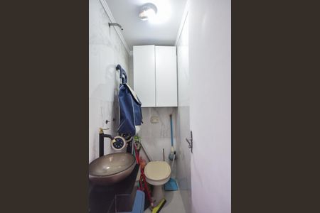 Apartamento à venda com 70m², 3 quartos e 2 vagasBanheiro de Serviço