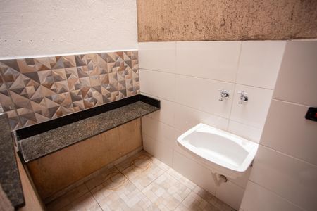 Casa de condomínio à venda com 58m², 2 quartos e 1 vaga Casa de condomínio à venda com 58m², 2 quartos e 1 vagaÁREA DE SERVIÇO