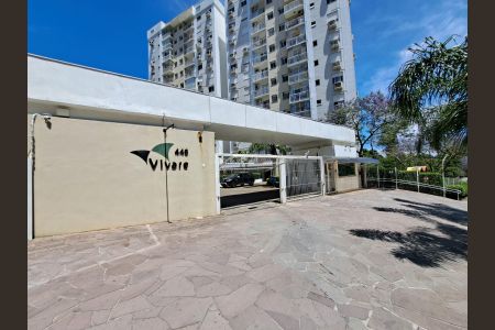 Apartamento à venda com 56m², 2 quartos e 1 vaga Apartamento à venda com 56m², 2 quartos e 1 vagaFachada e Portaria