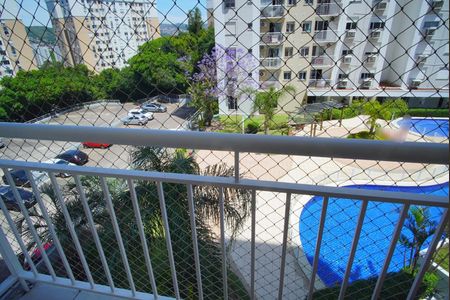 Varanda - Vista de apartamento para alugar com 2 quartos, 56m² em Jardim Carvalho, Porto Alegre