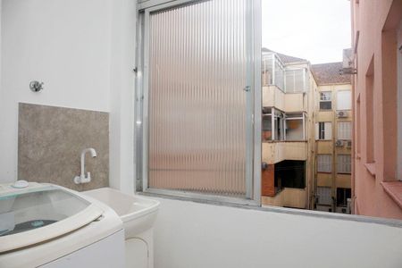 Apartamento à venda com 70m², 2 quartos e sem vagaCozinha + Área de Serviço