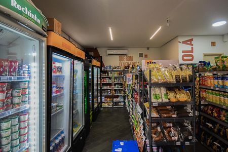 Apartamento à venda com 65m², 2 quartos e 1 vagaMercadinho