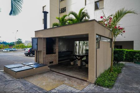 Apartamento à venda com 65m², 2 quartos e 1 vagaChurrasqueira