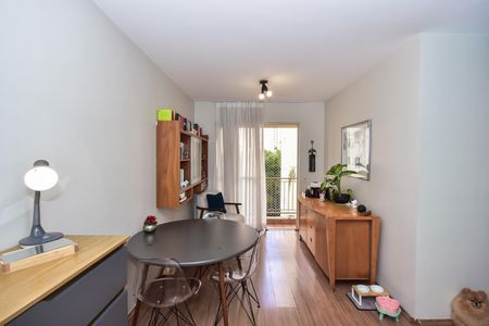 Apartamento à venda com 65m², 2 quartos e 1 vagaSala