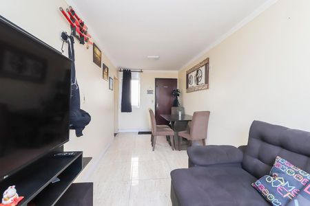 Sala de apartamento para alugar com 2 quartos, 55m² em Itaquera, São Paulo