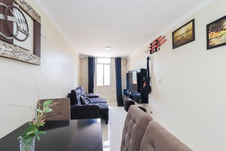 Sala de apartamento para alugar com 2 quartos, 55m² em Itaquera, São Paulo