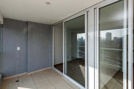 Apartamento para alugar com 45m², 1 quarto e 1 vaga Apartamento para alugar com 45m², 1 quarto e 1 vagaVaranda