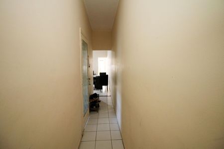 Sala - Corredor de apartamento à venda com 2 quartos, 120m² em Olaria, Rio de Janeiro