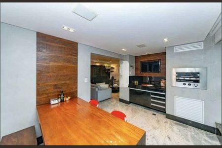 Apartamento à venda com 3 quartos, 314m² em Coracao de Jesus, Belo Horizonte