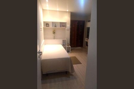 Casa à venda com 3 quartos, 191m² em Baeta Neves, São Bernardo do Campo