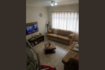 Casa à venda com 135m², 4 quartos e 4 vagas