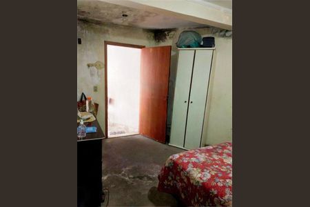 Casa à venda com 135m², 4 quartos e 4 vagas