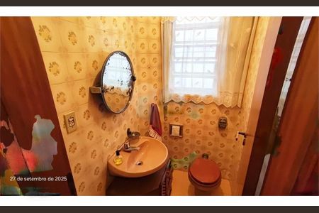 Casa à venda com 200m², 3 quartos e 3 vagas