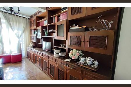 Casa à venda com 3 quartos, 200m² em Vila Mariana, São Paulo