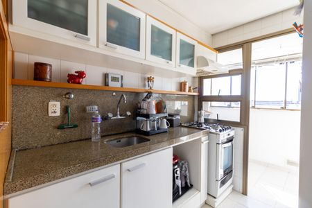 Apartamento à venda com 109m², 3 quartos e 1 vagaCozinha