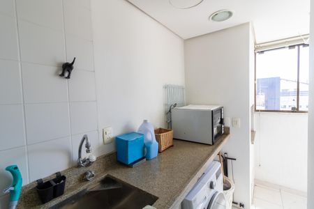 Apartamento à venda com 109m², 3 quartos e 1 vagaÁrea de Serviço