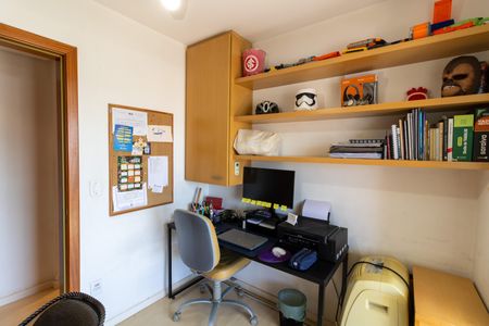 Apartamento à venda com 109m², 3 quartos e 1 vagaQuarto 2