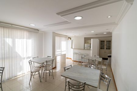 Apartamento à venda com 109m², 3 quartos e 1 vagaÁrea comum - Salão de festas