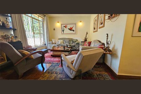Casa à venda com 3 quartos, 500m² em Alto da Lapa, São Paulo