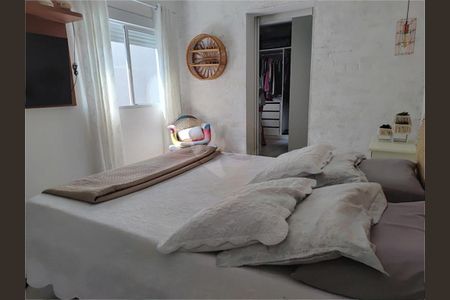 Casa à venda com 3 quartos, 220m² em Vila Mariana, São Paulo
