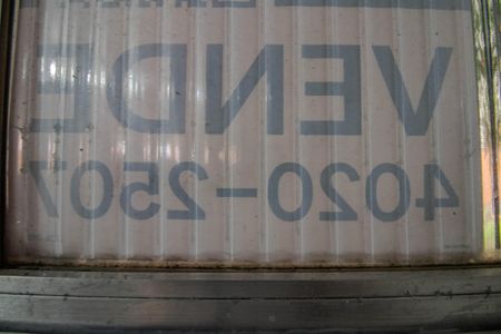 Apartamento à venda com 64m², 2 quartos e 1 vaga Apartamento à venda com 64m², 2 quartos e 1 vagaPlaquinha