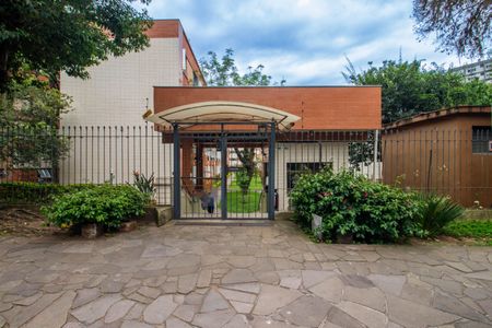 Apartamento à venda com 64m², 2 quartos e 1 vaga Apartamento à venda com 64m², 2 quartos e 1 vagaFachada