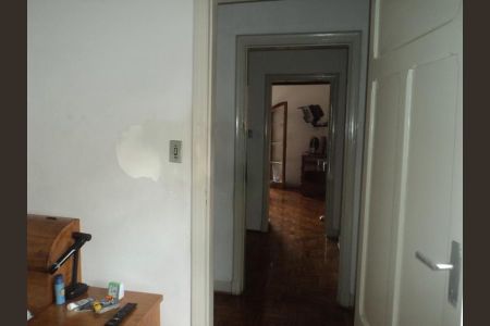 Casa à venda com 4 quartos, 174m² em Vila Bertioga, São Paulo