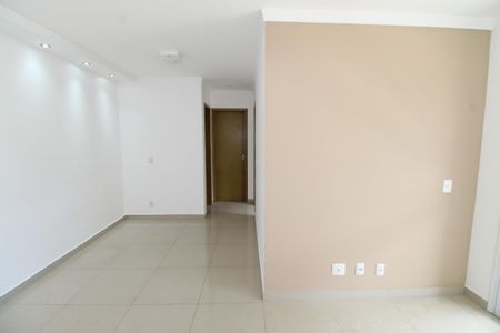 Sala de apartamento para alugar com 2 quartos, 66m² em Jardim Uira, São José dos Campos