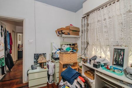 Casa à venda com 354m², 5 quartos e 3 vagasQuarto 2