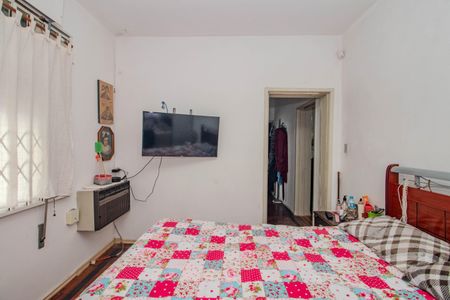 Casa à venda com 354m², 5 quartos e 3 vagasQuarto 1