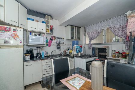 Apartamento para alugar com 75m², 2 quartos e 1 vagaCozinha