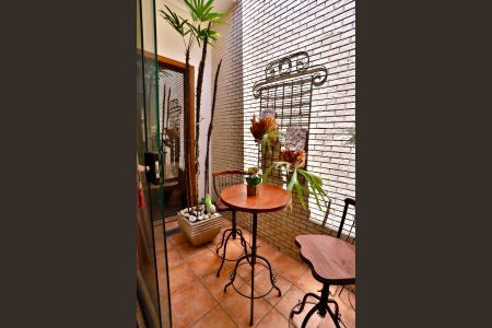 Varanda de casa para alugar com 2 quartos, 115m² em Vila Prudente, São Paulo
