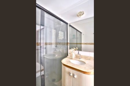 Casa à venda com 115m², 2 quartos e 2 vagasBanheiro