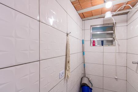 Banheiro de casa para alugar com 1 quarto, 42m² em Parque Cisper, São Paulo