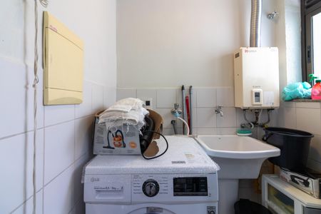 Apartamento à venda com 64m², 2 quartos e 1 vaga Apartamento à venda com 64m², 2 quartos e 1 vagaÁrea de Serviço