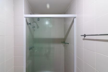 Apartamento à venda com 64m², 2 quartos e 1 vaga Apartamento à venda com 64m², 2 quartos e 1 vagaBanheiro