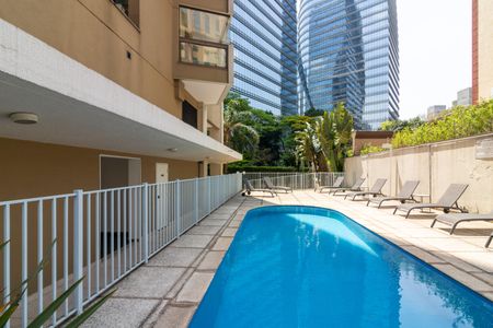 Apartamento à venda com 64m², 2 quartos e 1 vaga Apartamento à venda com 64m², 2 quartos e 1 vagaÁrea comum - Piscina