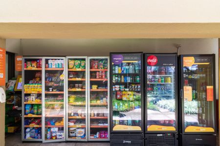 Apartamento à venda com 64m², 2 quartos e 1 vaga Apartamento à venda com 64m², 2 quartos e 1 vagaSmart Market