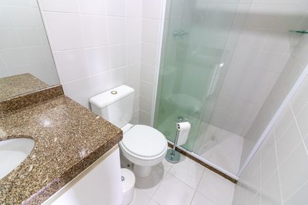 Apartamento à venda com 64m², 2 quartos e 1 vaga Apartamento à venda com 64m², 2 quartos e 1 vagaBanheiro
