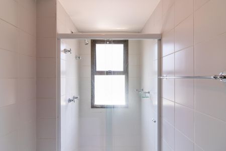 Apartamento à venda com 64m², 2 quartos e 1 vaga Apartamento à venda com 64m², 2 quartos e 1 vagaBanheiro da Suíte