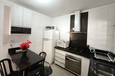 Casa à venda com 180m², 3 quartos e 3 vagasCozinha
