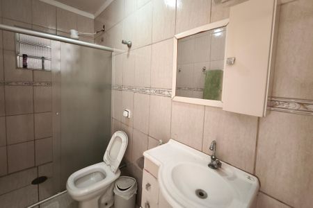 Casa à venda com 180m², 3 quartos e 3 vagasBanheiro Social