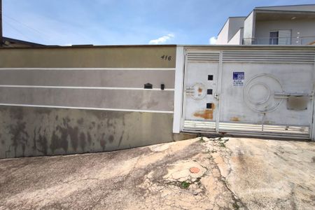 Casa à venda com 180m², 3 quartos e 3 vagasPLACA INSTALAD NA FACHADA