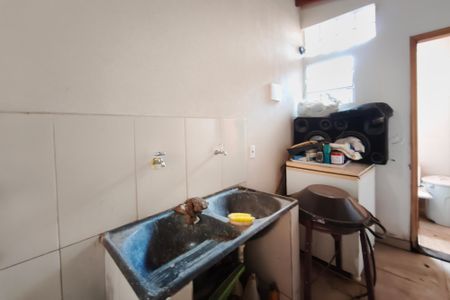 Casa à venda com 180m², 3 quartos e 3 vagasÁrea de Serviço