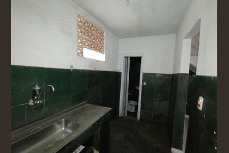 Casa à venda com 100m², 2 quartos e sem vaga Casa à venda com 100m², 2 quartos e sem vagaCozinha