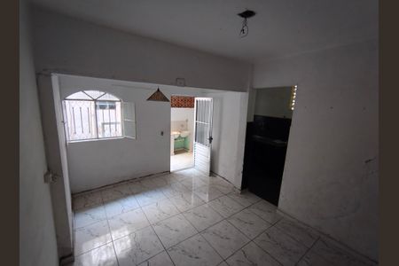 Casa à venda com 100m², 2 quartos e sem vaga Casa à venda com 100m², 2 quartos e sem vagaSala